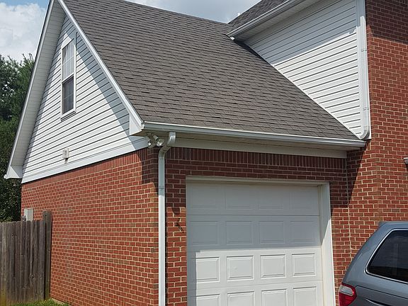 3rd image of 344 Catalpa Cir