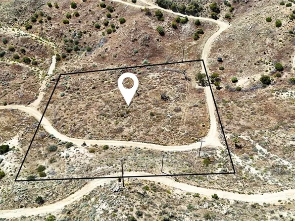 2 Eagles Nest, Yucca Valley, CA 92284