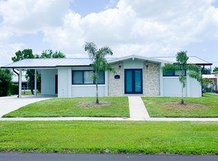 3373 Bermuda Rd, Palm Beach Gardens, FL 33410