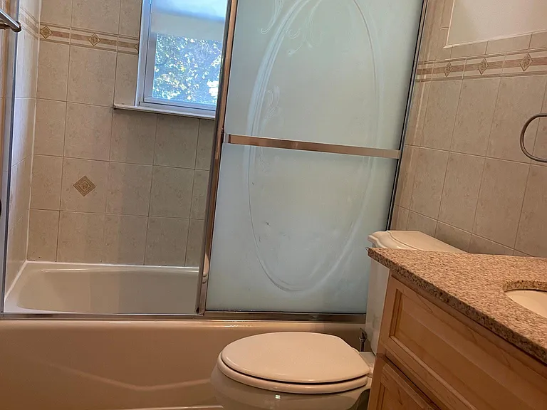 442 Myrtle Ave — Photo 7