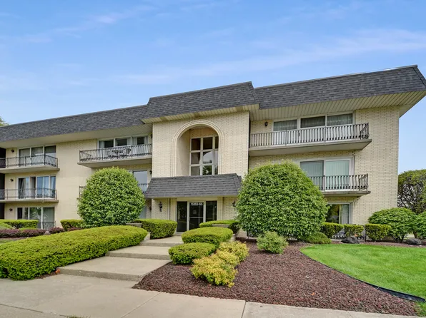 15265 Catalina Dr #1S, Orland Park, IL 60462