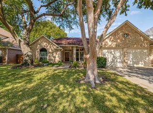 2216 Shumard Ln, Flower Mound, TX 75028