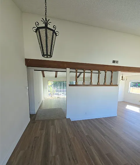 4 bed, 1826 sqft, $3,895 — Photo 4