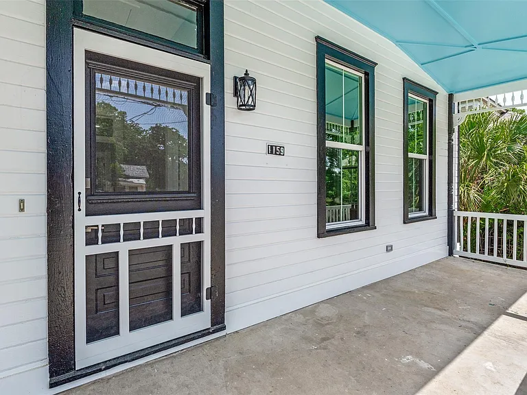 1159 San Bernard St — Photo 26