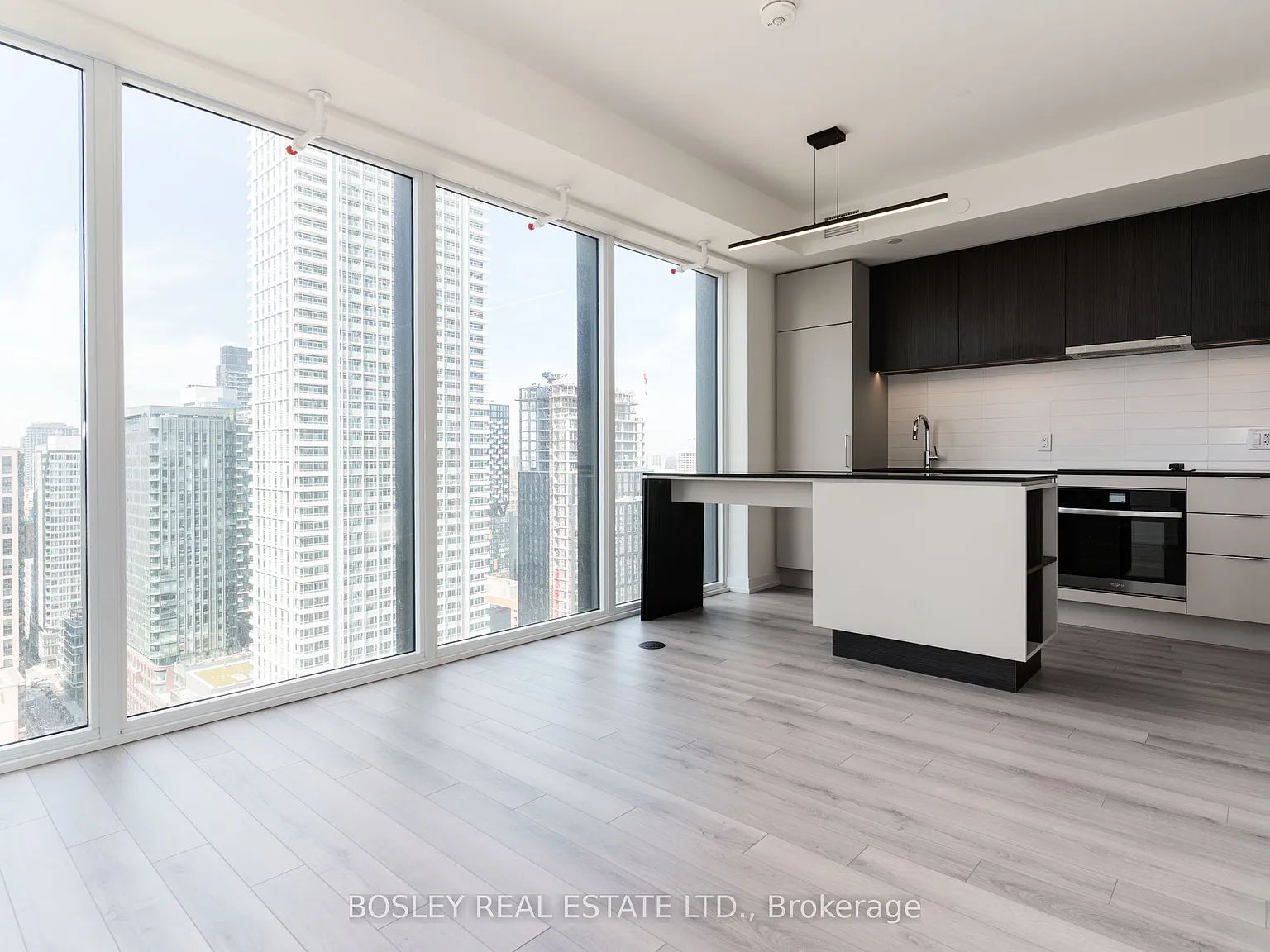 2 bed, $2,650 — Photo 2