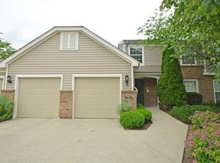 722 Castlegate Ln #21-202, Cincinnati, OH 45231