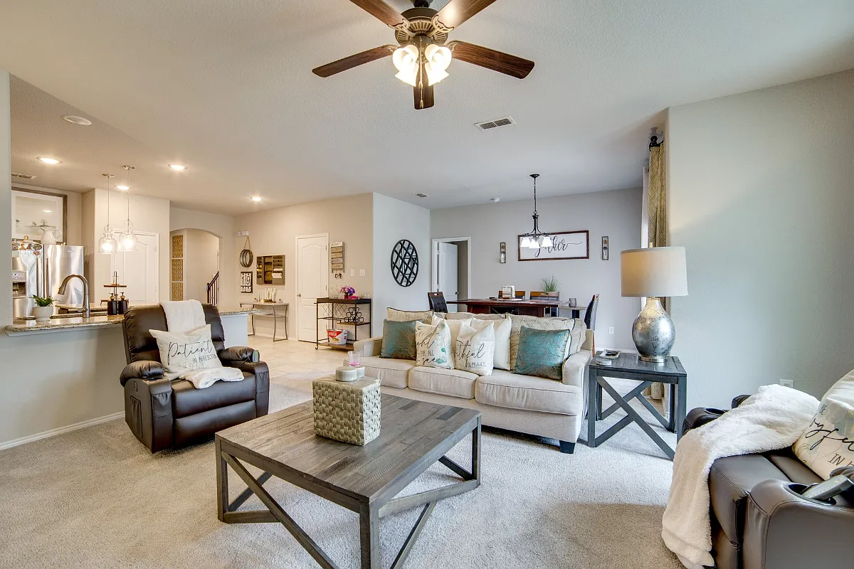 3 bed, $3,650 — Photo 2
