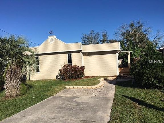2nd image of 13709 Woodland Dr