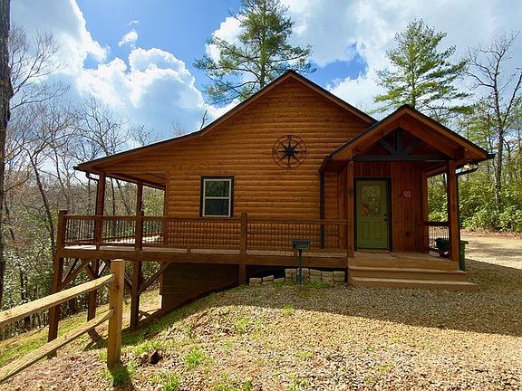 3rd image of 156 White Oak Rdg