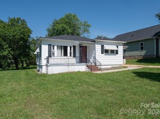 317 22nd St NW, Hickory, NC 28601