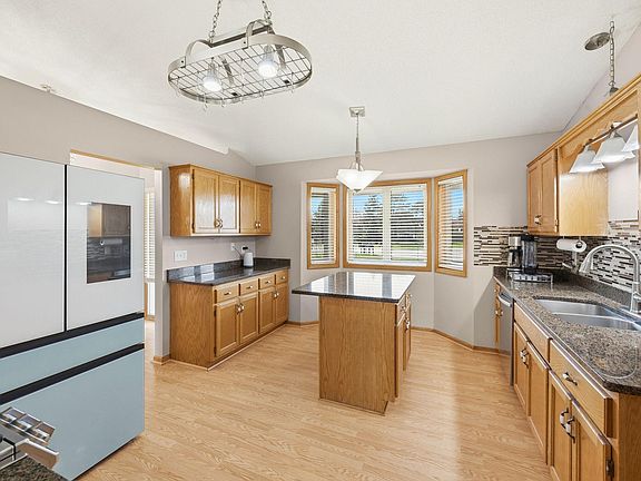 4th image of 15443 Eagle St NW