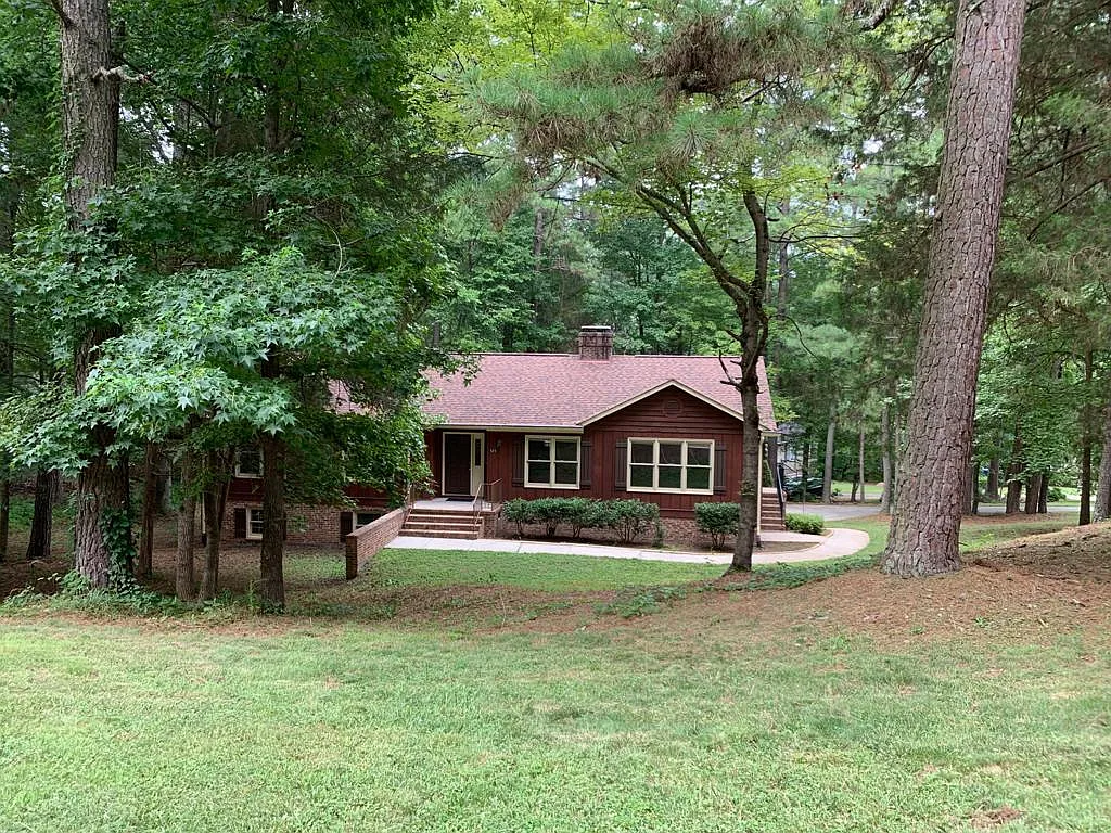Building Photo - 421 Constitution Dr