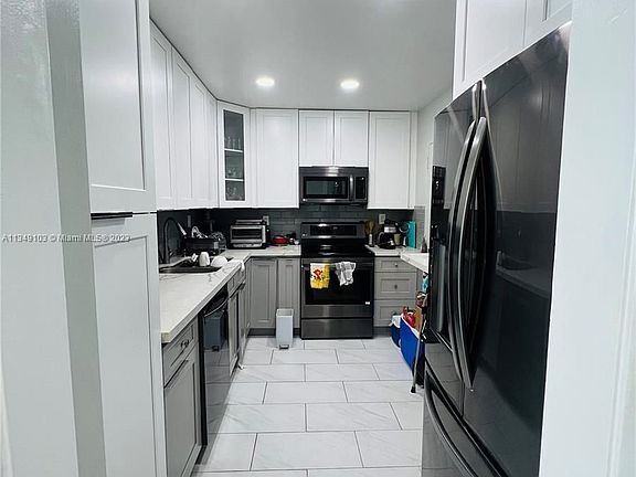 2nd image of 400 Kings Point Dr APT 1504
