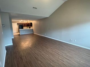 901 Dallas St SW #1105, Gravette, AR 72736