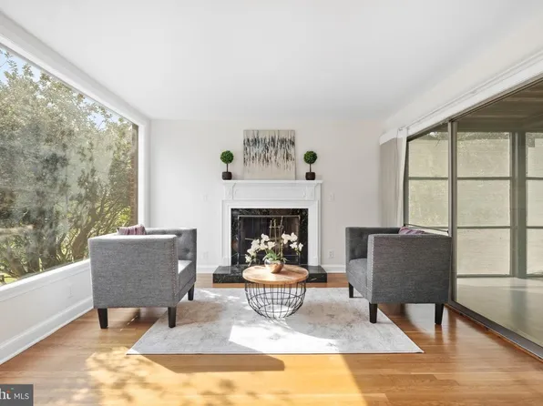 6912 Greenvale St NW, Washington, DC 20015