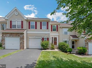 810 Lizzie Ln, Royersford, PA 19468