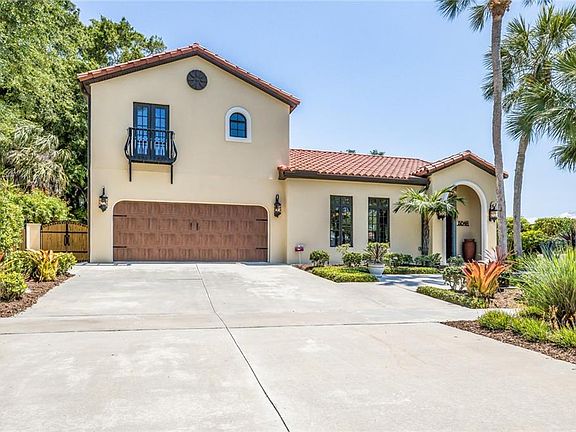 3rd image of 5048 Brywill Cir