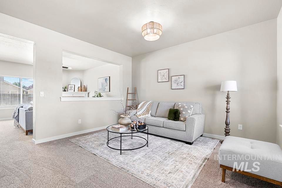 4688 N Park Crossing Ave, Meridian, ID 83646 | Zillow