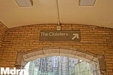 Rented by Mdrn Residential