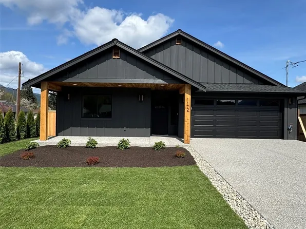 1172 Darrington Street, Darrington, WA 98241