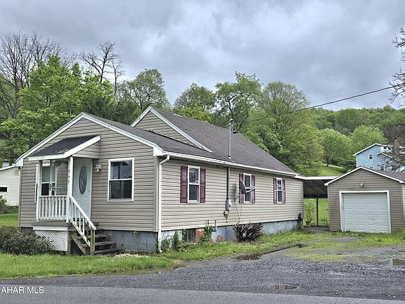 2nd image of 847 Johnstown Rd