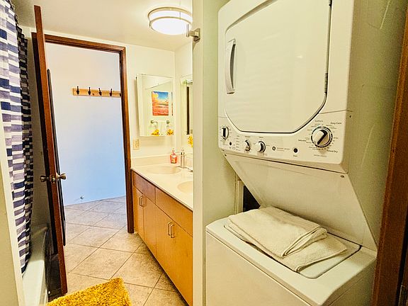 3rd image of 444 Nahua St APT 2202