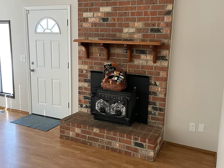 9936 SW 37th Ave — Photo 14