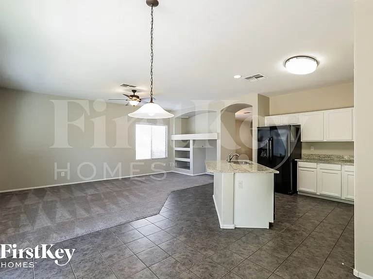 14251 W Crocus Dr — Photo 5