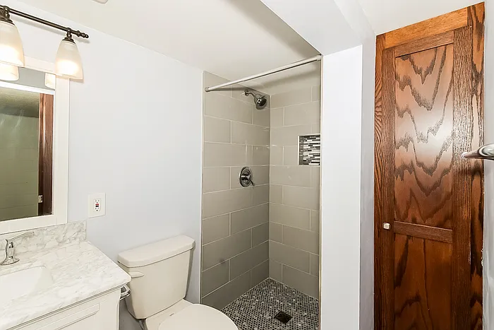 7041 Garfield Ave S — Photo 14