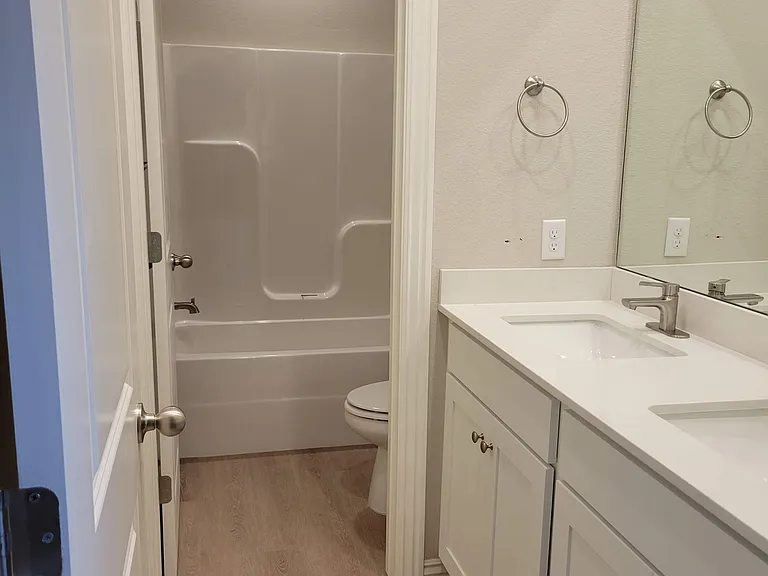 1803 SW Poigai Way #2 — Photo 9