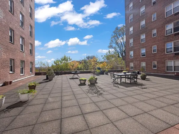 50 Fort Place image 17 of 23