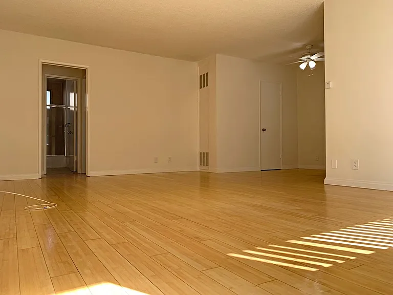 3105 S Durango Ave — Photo 9
