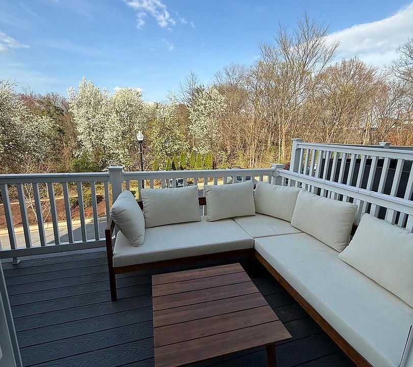 2nd image of 1331 Bruley Rd