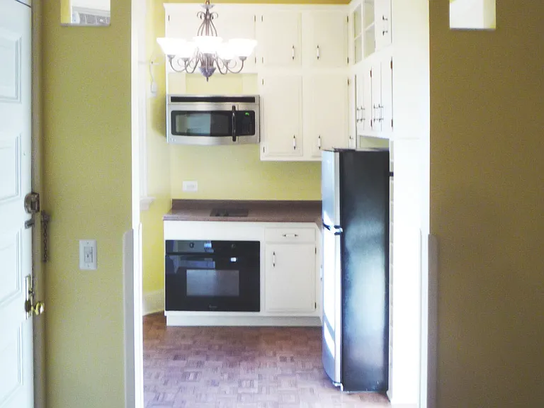 2800 N Pine Grove Ave #7F — Photo 7