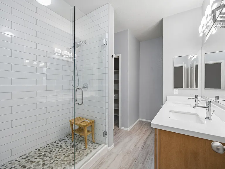 1328 S Bridgegate Dr — Photo 17