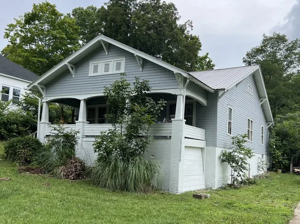 722 Indiana Ave, Etowah, TN 37331