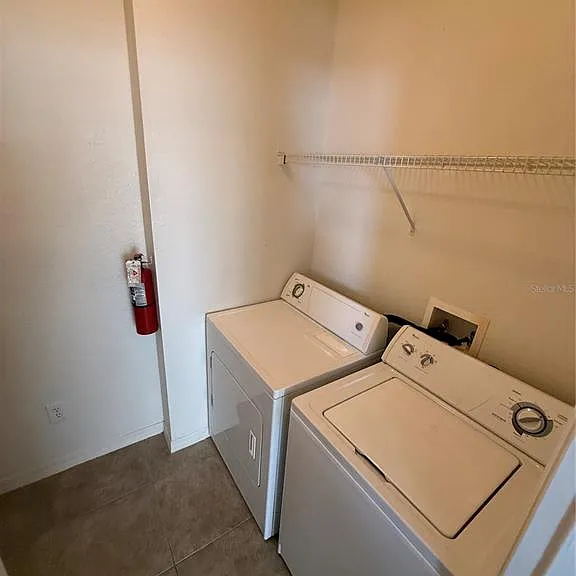 2532 Grand Central Pkwy #3 — Photo 12