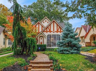 7525 Walnut St, Kansas City, MO 64114