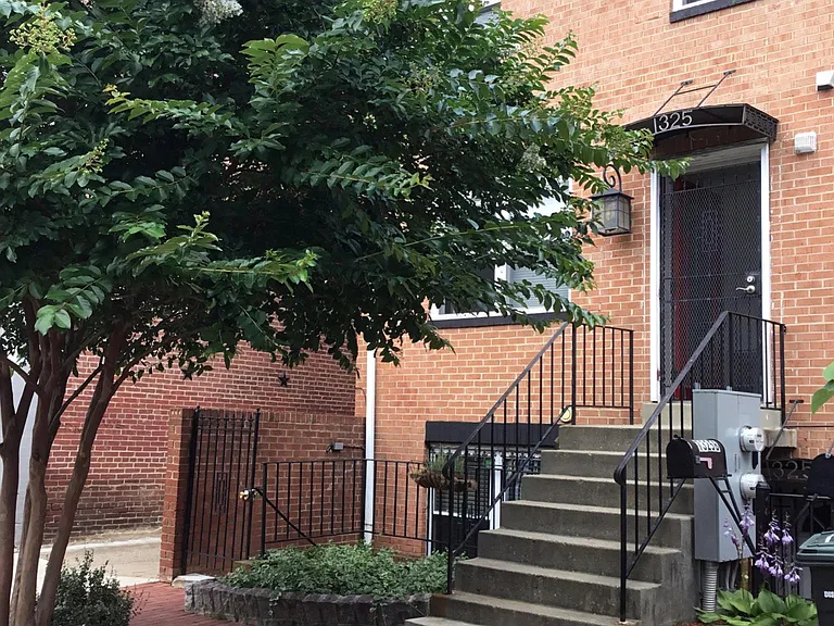 1325 11th St NW #A — Photo 24