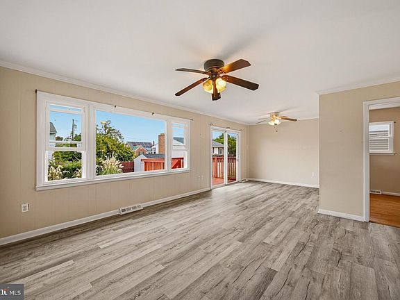 2nd image of 158 Riviera Dr