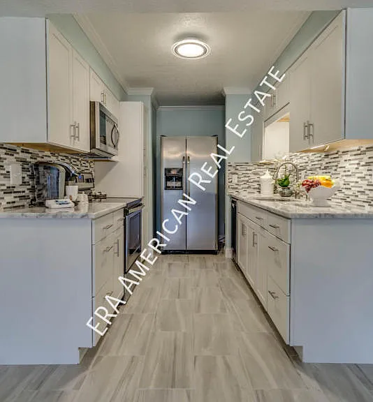 209 W Miracle Strip Pkwy #B202 — Photo 1