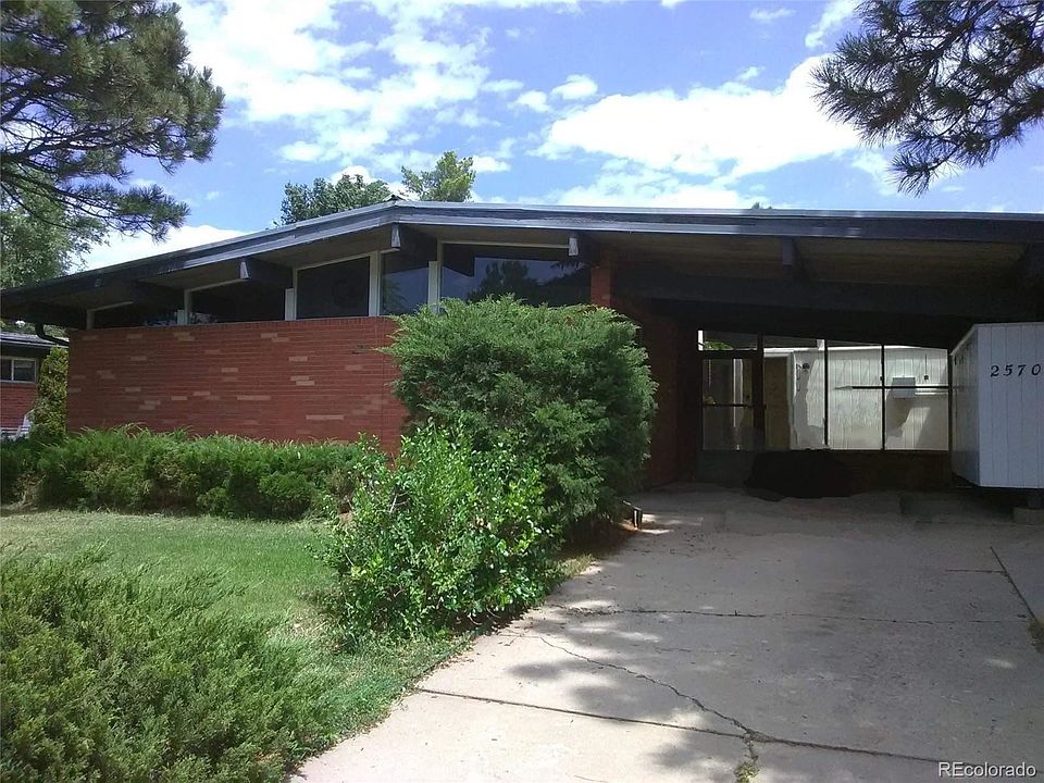 1st image of 2570 S Ivy St
