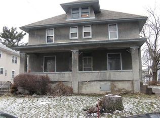 1418 Iowa St, Davenport, IA