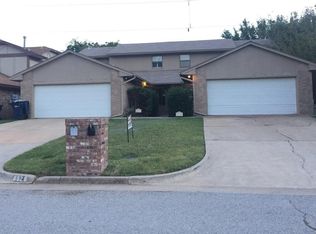 6928 Elk Canyon Rd, Oklahoma City, OK 73162