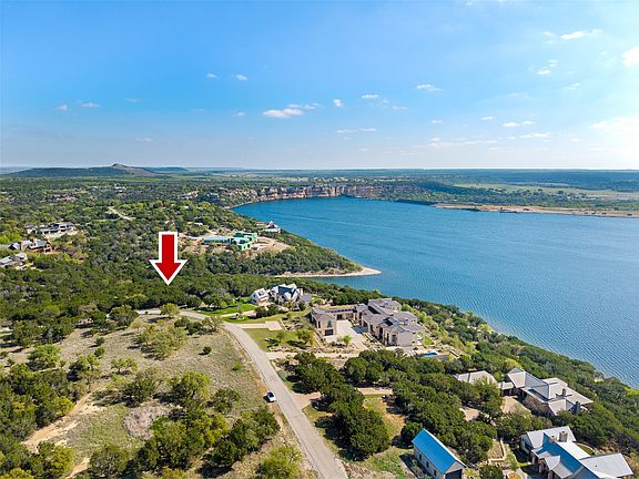 4th image of 1131 Panorama Way