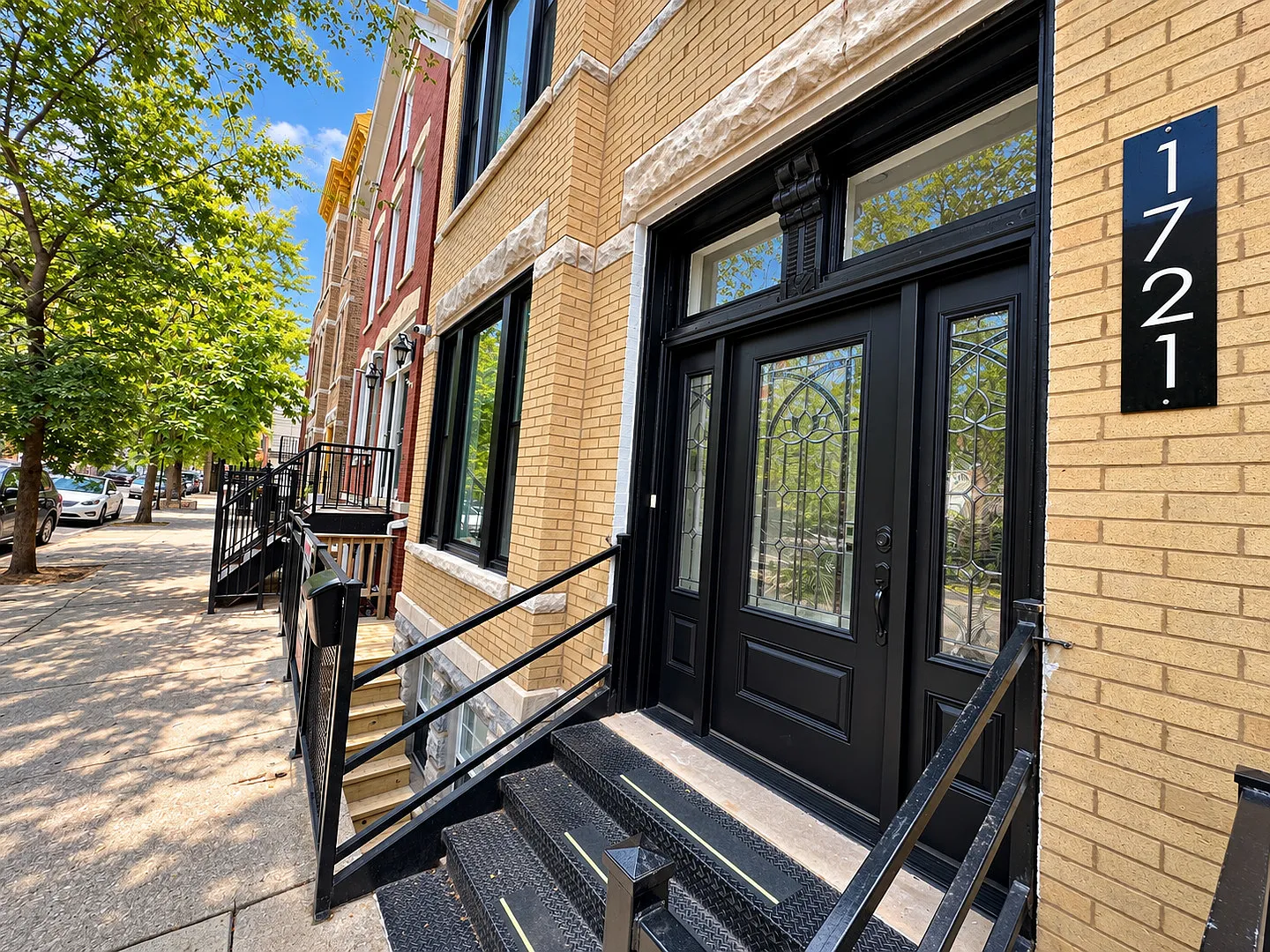 1721 W Pierce Ave — Photo 3