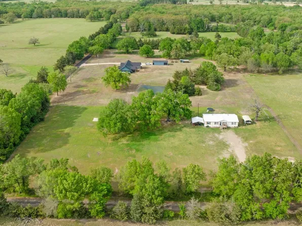 81 Cr 44880, Blossom, TX 75416