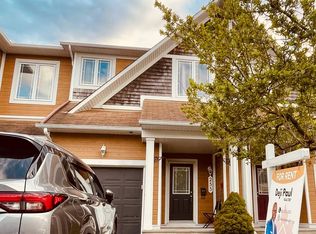 255 Catamount Ct, Ottawa, ON K2M 0A9