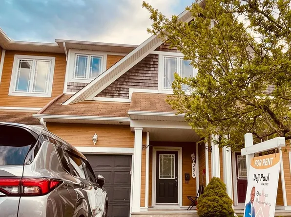255 Catamount Ct, Ottawa, ON K2M 0A9