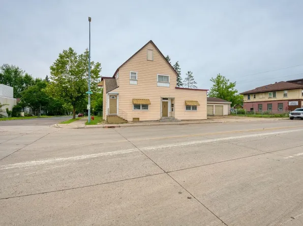 205 10th St S, Virginia, MN 55792
